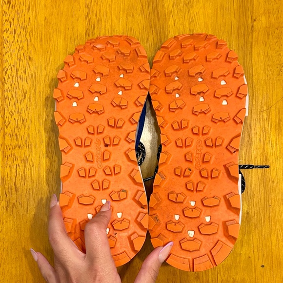 Pharrell Adidas - Picture 3 of 3